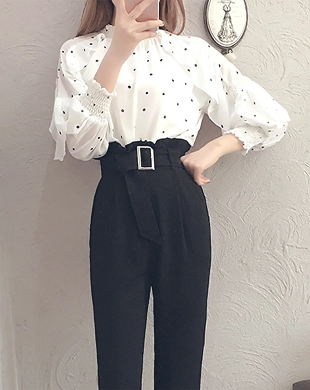 ♀Dotted Blouse & High Waist Pants
